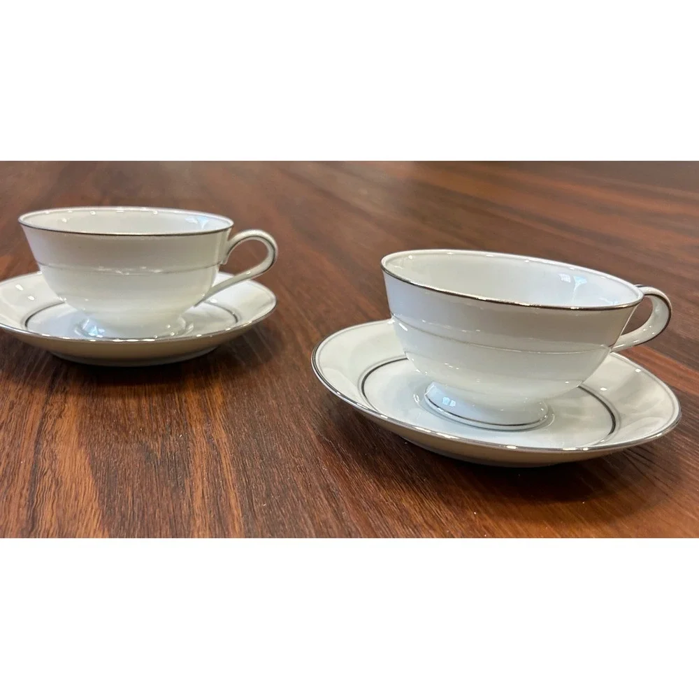 Noritake China Crest 2 Tea Cups and Saucers Lily of the Valley 5421 Japan‎
